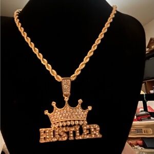 24in Gold Crown Pendant Necklace (not real carat gold)